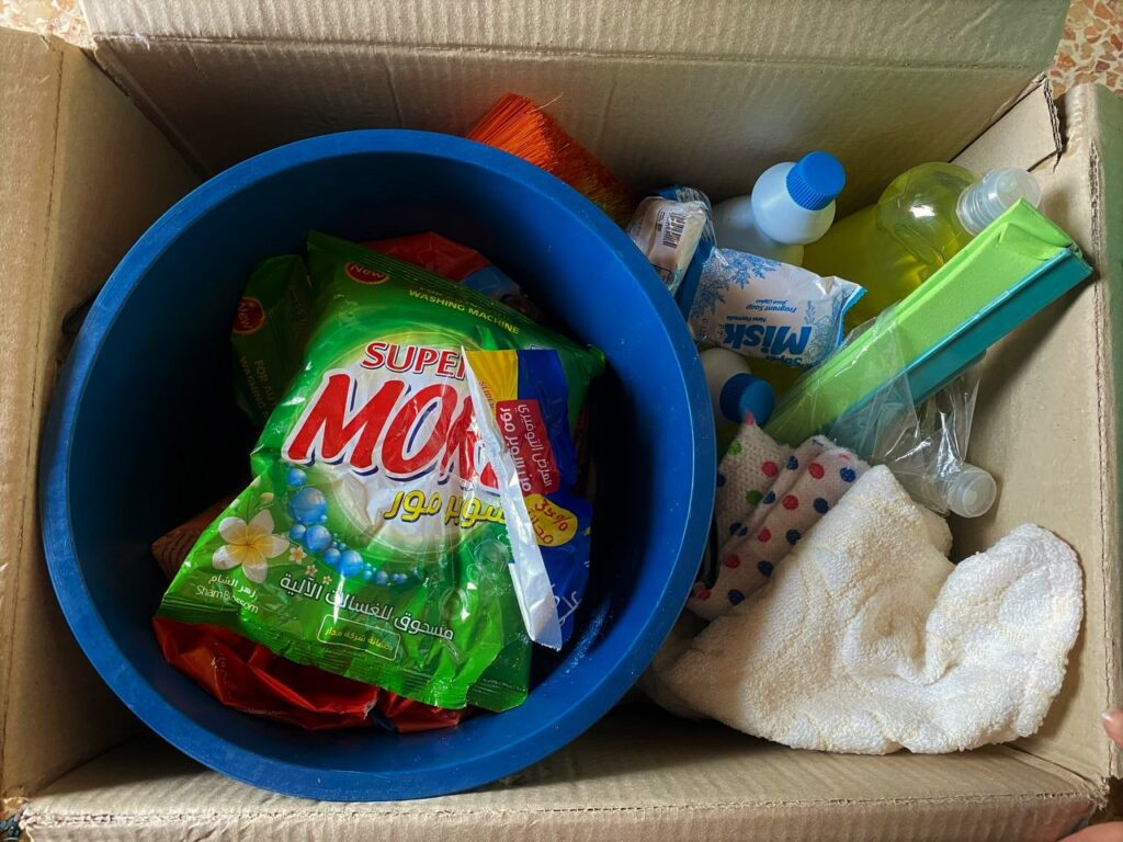 The hygiene items of the hygiene kit that Medair provides to people in Aleppo.